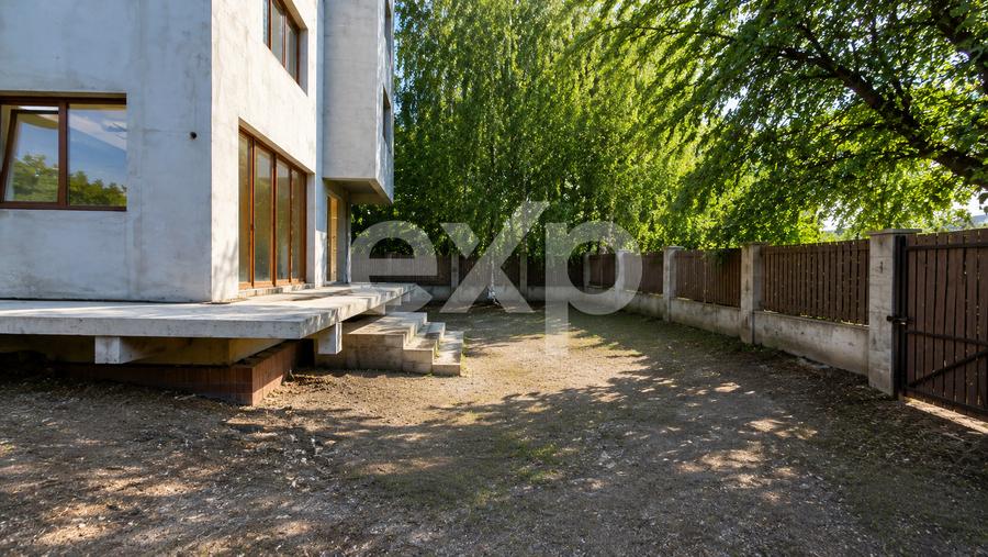 Clădire D+P+2E, 688 mp construiți | Teren 400 mp | Tunari | Ideal investiție