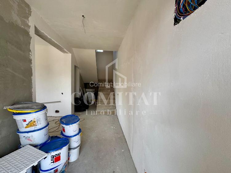 Casă de tip duplex de vânzare | 4 camere | Zona Auchan - Iris - 14