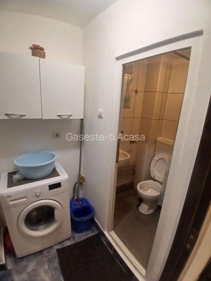 GARSONIERĂ DE ÎNCHIRIAT | PIAȚA MOGHIOROȘ | 33 MP | ETAJ 1 | APROAPE DE METROU - 7