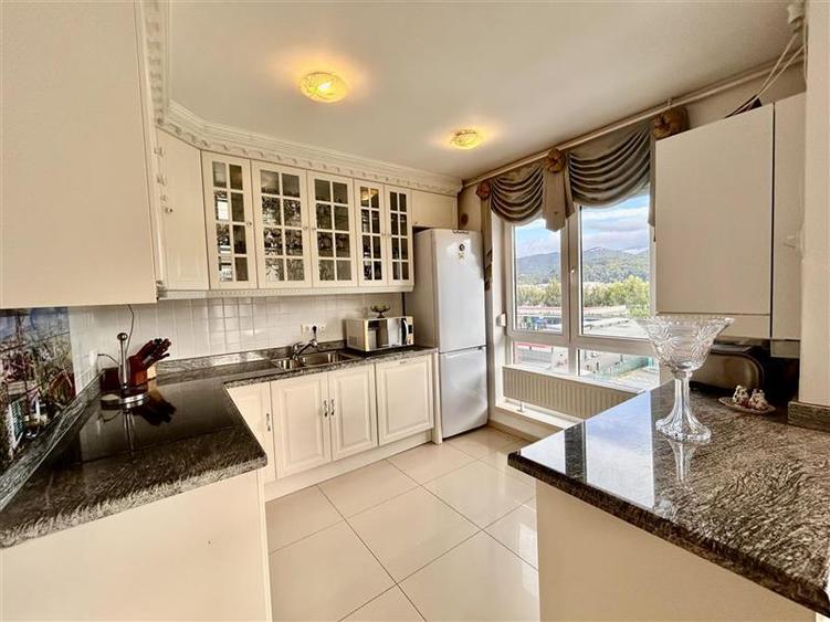 Penthouse rar cu 80 mp de terase și priveliște – Avantgarden Brasov