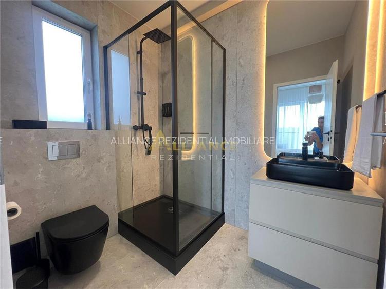 CASA PARTER MOBILATA SI UTILATA-3 CAMERE-2 BAI-STR.MIORITA - 13
