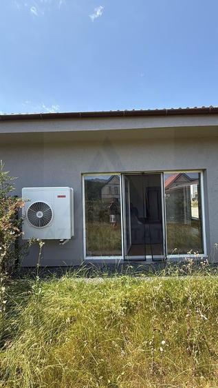 Casă duplex mobilat utilat 3 camere 2 bai teren 288 mp in Tălmaciu