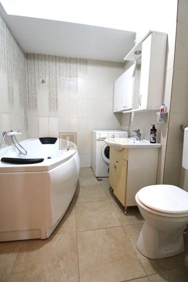 Apartament cu 3 camere in Girocului