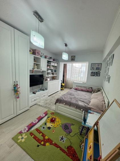 Apartament 3 camere, 67 mp, complet renovat, etaj 1, zona Central