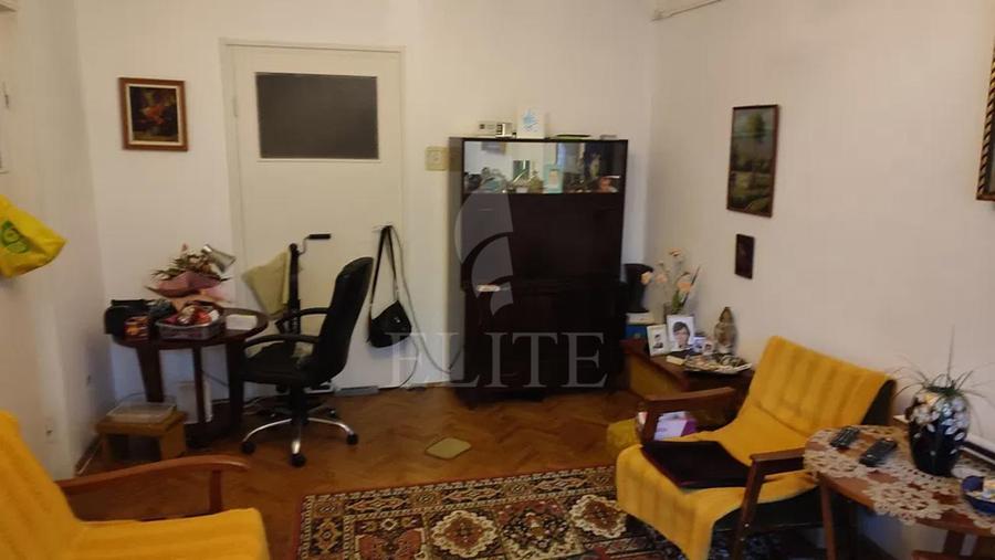 Apartament 2 camere în zona DETUNATA