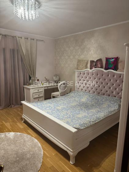 Vila P+E+M, 350 MP, 8 Camere, Terase 45 mp, zona Lac Straulesti,  langa Padure - 7