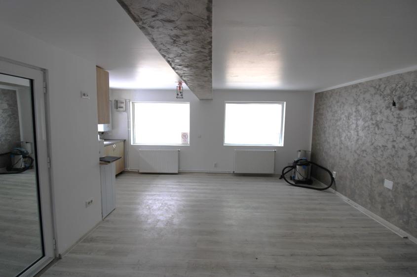 Spatiu comercial in I C Frimu