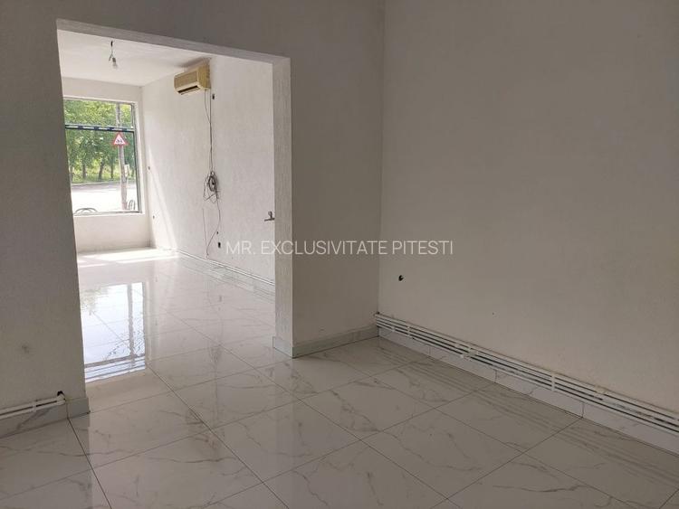 DE INCHIRIAT - renovat - parter si etajul 1 - stradal - 3