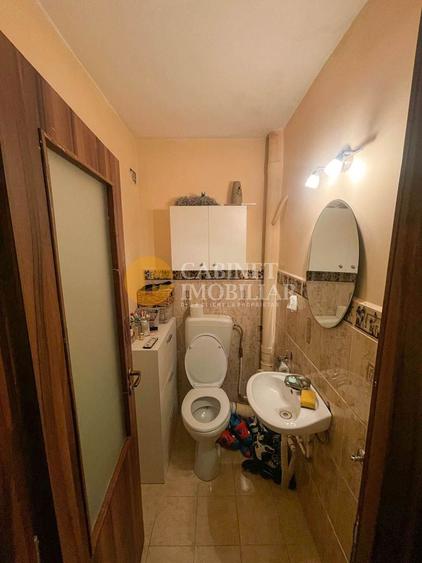 3 camere decomandat + 2 Bai - 72mp- zona Dacia
