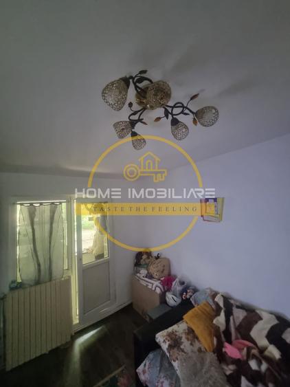 Apartament cu 2 camere - decomandat/ parter/ 42mp/ zona Alexandru Cel Bun