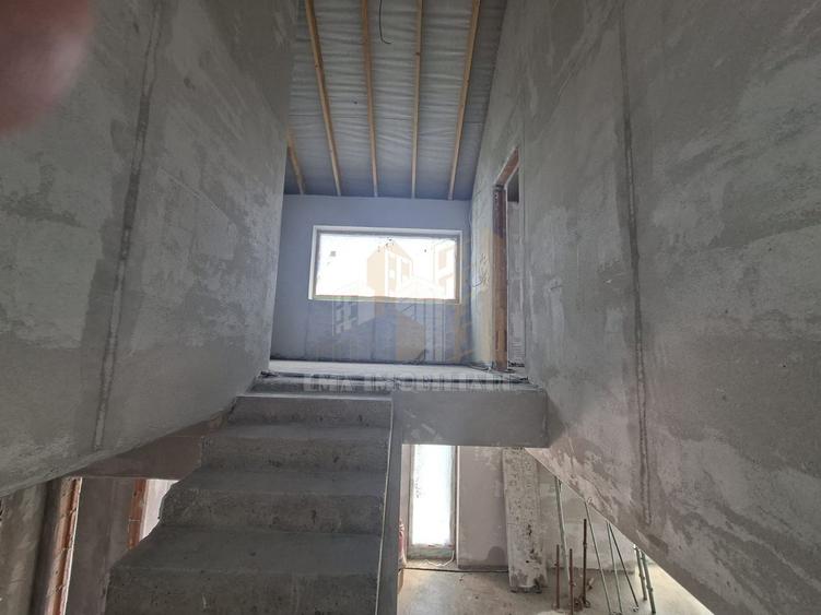 Casa individuala parter plus etaj Sanpetru Brasov zona Lempes