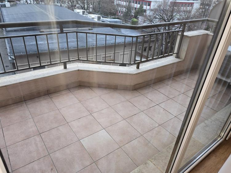 Rond Alba Iulia,  apartament  2 camere 87 mp
