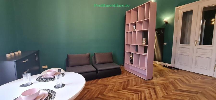 Apartament exclusivist et.1 langa Primarie, balcon vedere spre Parc