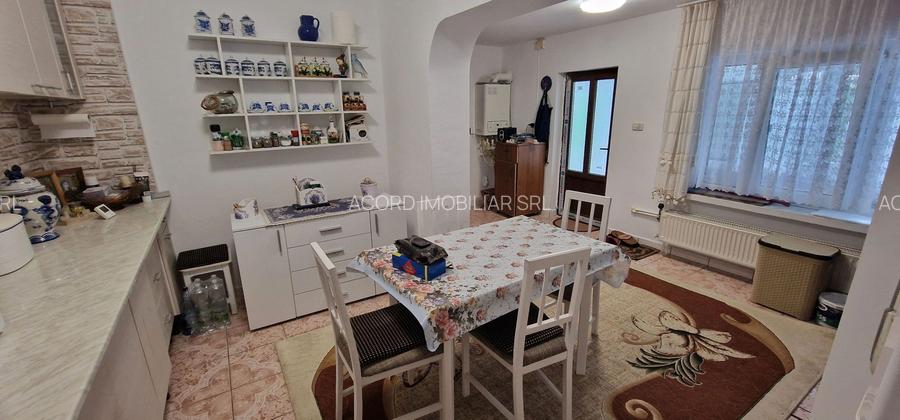 Casa din caramida. - 7