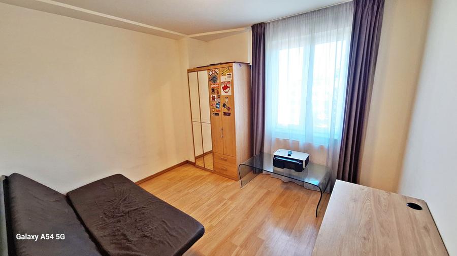 Centrul Civic, apartament cu 4 camere, 85mp utili, 175000 euro