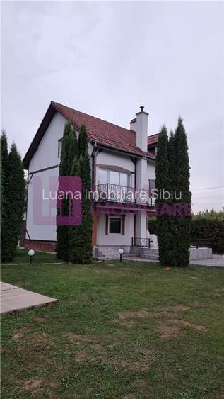 Casa de vacanta | Valea Avrigului | teren 800 mp | piscina - 21
