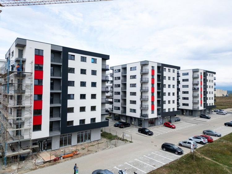 Apartament nou cu predare imediata 3 camere - Doamna Stanca