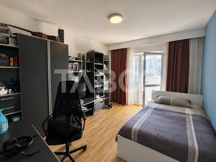 Apartament in Manastur cu 3 camere decomandate zona Primaverii