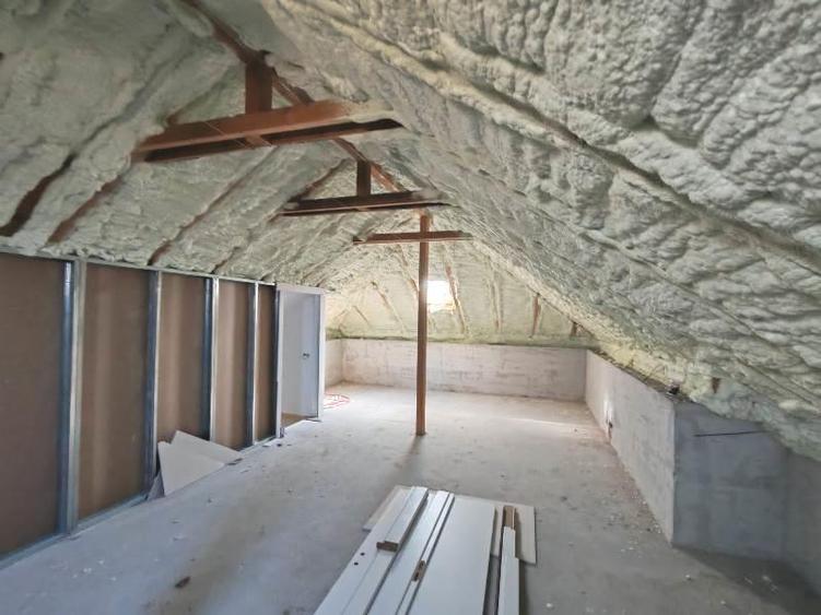 Vanzare - Casa individuala - Prelungirea Ghencea - Margelelor langa STB  - 22500