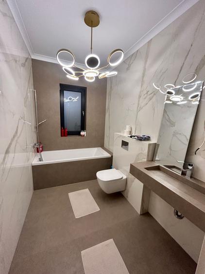 Casa 3 camere modernă Strada Gheorghe Doja