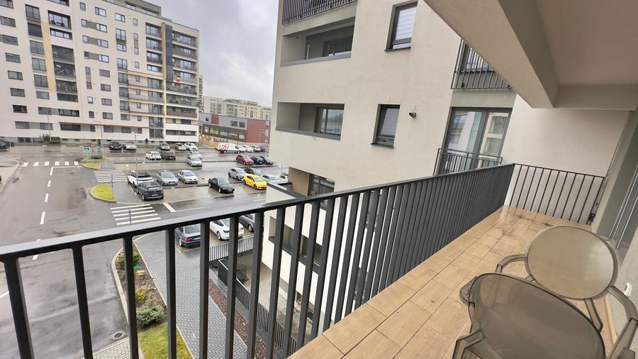 Apartament cu 2 camere in zona Tractoru la Kasper ,et 2/9