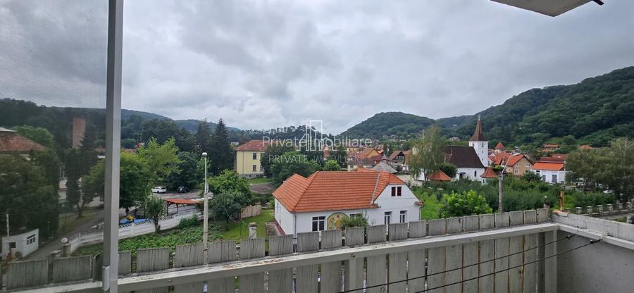 Apartament 4 camere, zona Cornesti, Sighisoara - 3
