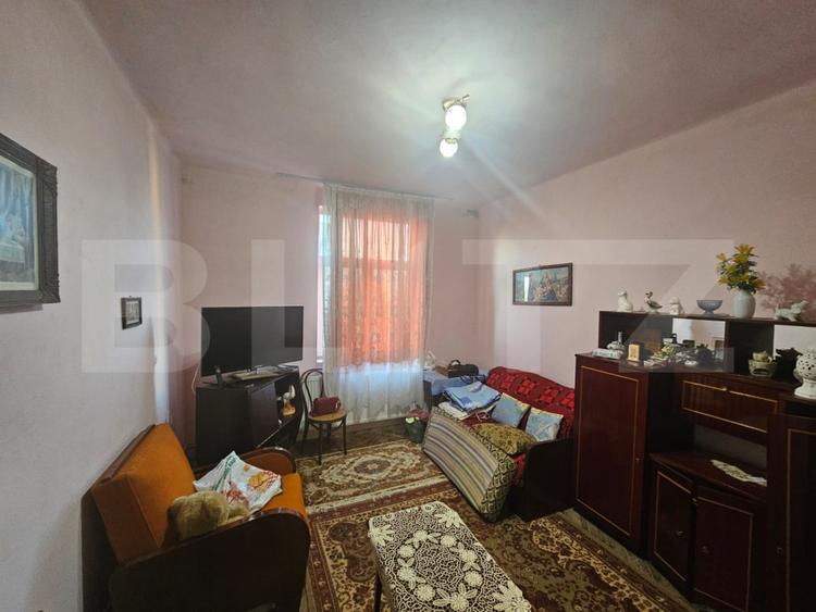Apartament cu 3 camere, decomandat, 80 mp, Ocna Mures