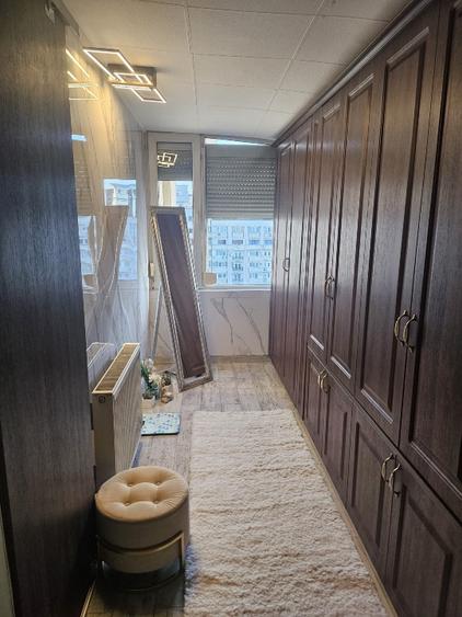 Apartament 2 camere , bd unirii , stradal
