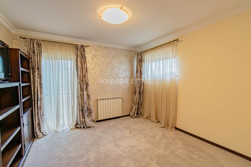 Vilă P+1 cu casă de oaspeți, la marginea pădurii, disponibila imediat - 40
