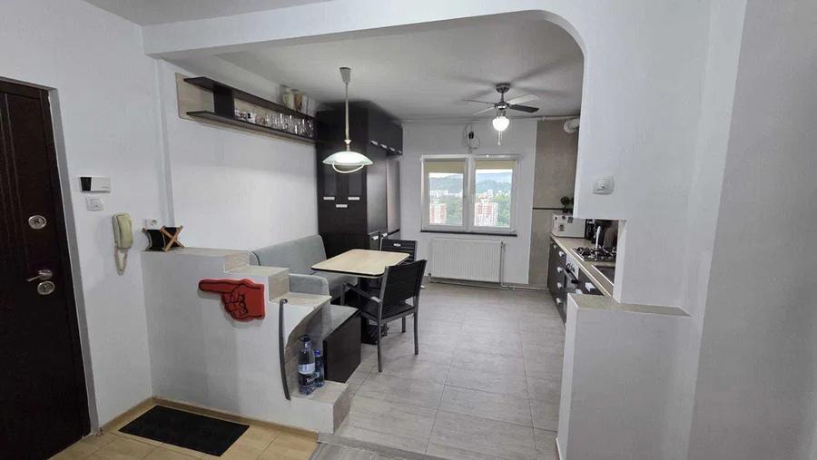 Apartament 3 camere, 80 mp, etaj intermediar, zona Grădini Manastur