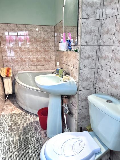 APARTAMENT 3 CAMERE I DECOMANDAT I ETAJ 2 I MOBILAT I CETATE STADION I