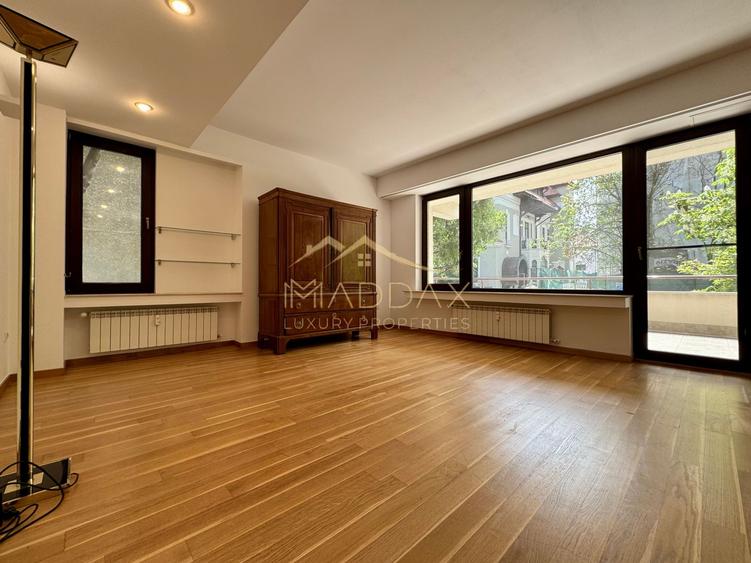 Apartament cu 4 camere 250mp* 2 parcări subterane / Dorobanti-Capitale