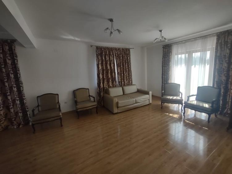Casa individuala 4 camere în Săcalaz de închiriat