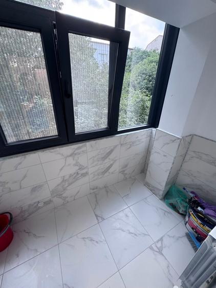Poarta 6 - 2 camere semidecomandate confort 1, etaj 3/4, renovat, totul nou