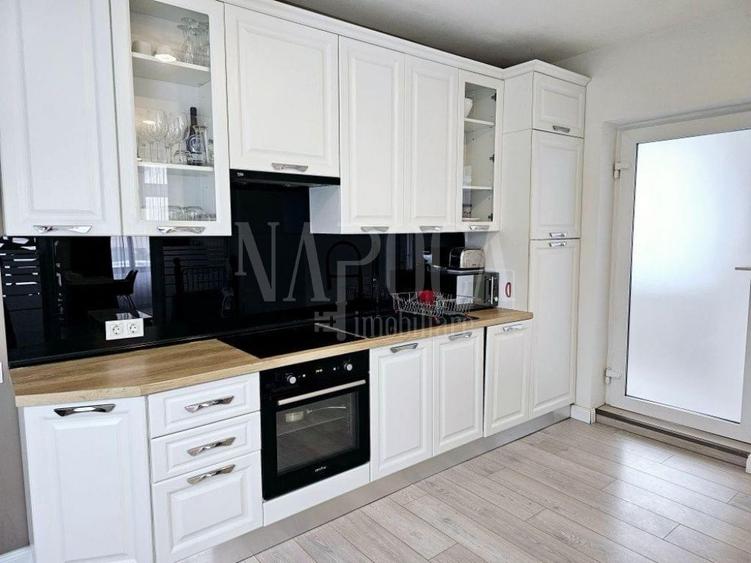 Apartament o camera de vanzare in Centru Oradea, Oradea