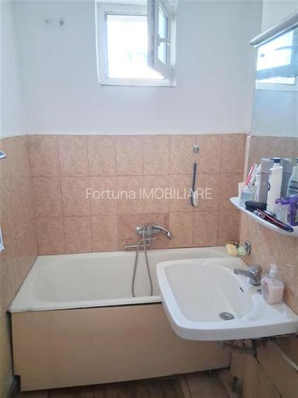 De vânzare apartament 2 camere in Astra - 2