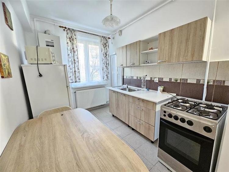 Inchiriere apartament 2 camere langa UMF si Spitale