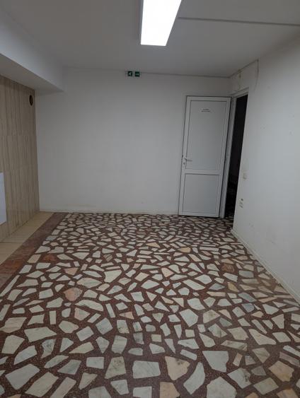 Spatiu Ultracentral - 115m