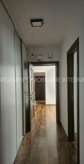Apartament 4 camere de vanzare zona Tomis Nord - 4
