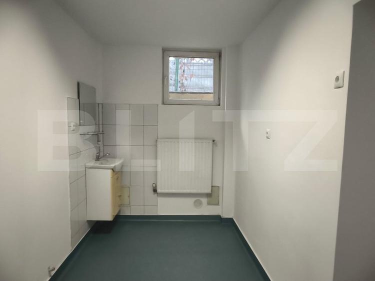 Spatiu autorizat medical de vanzare, 50 mp utili, zona centrala!