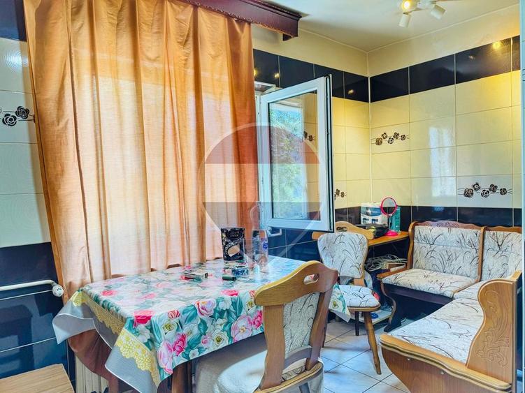 Apartament cu 3 camere | 85 mp | 2 băi | Strada Năsăud nr. 25