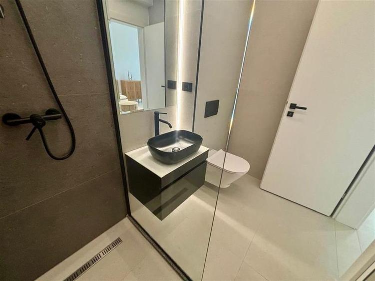 Inchiriere studio bloc nou Paulesti, prima inchiriere