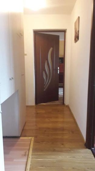 Apartament 4 camere liber la vanzare zona Darste