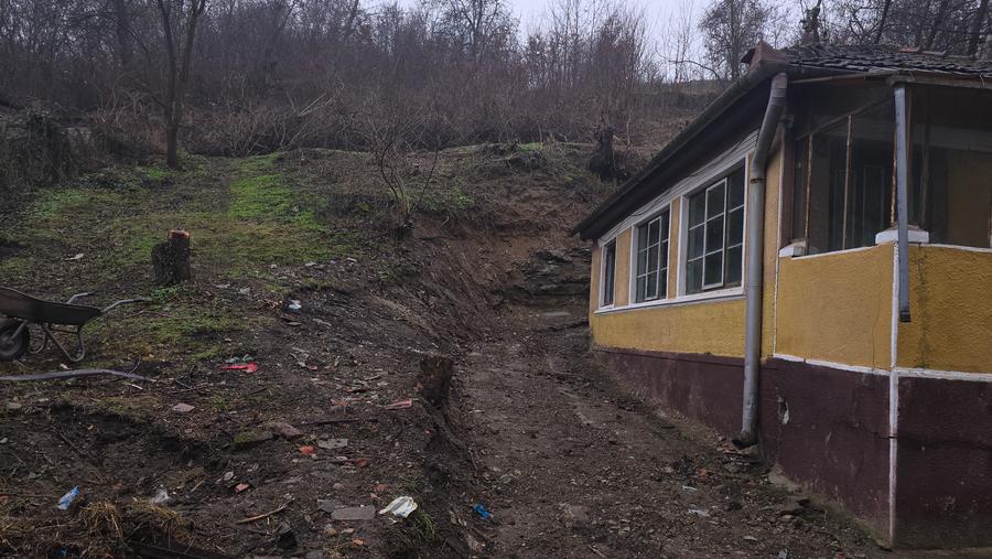 Vand casa in Deva pe un singur nivel, zona Aurel Vlaicu, suprafata de teren 922