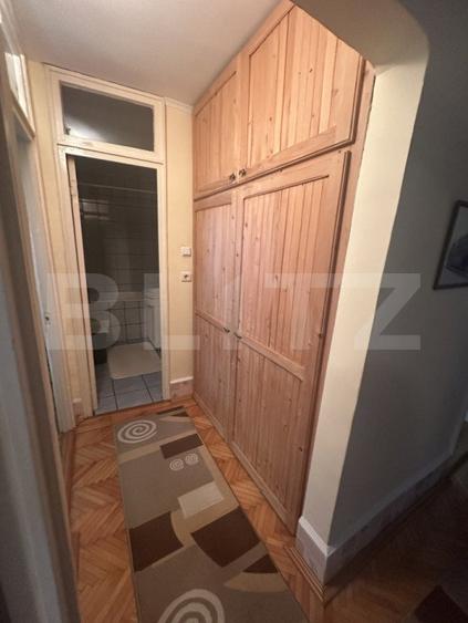 Apartament de vanzare cu 3 camere, 67 mp, zona Micro 16