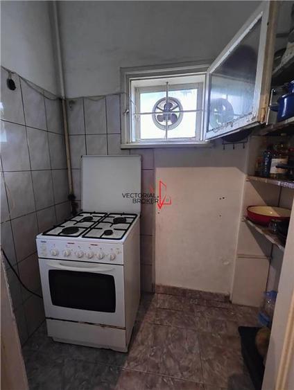 Casa spatioasa cu gradina mare zona Expozitiei Agronomie