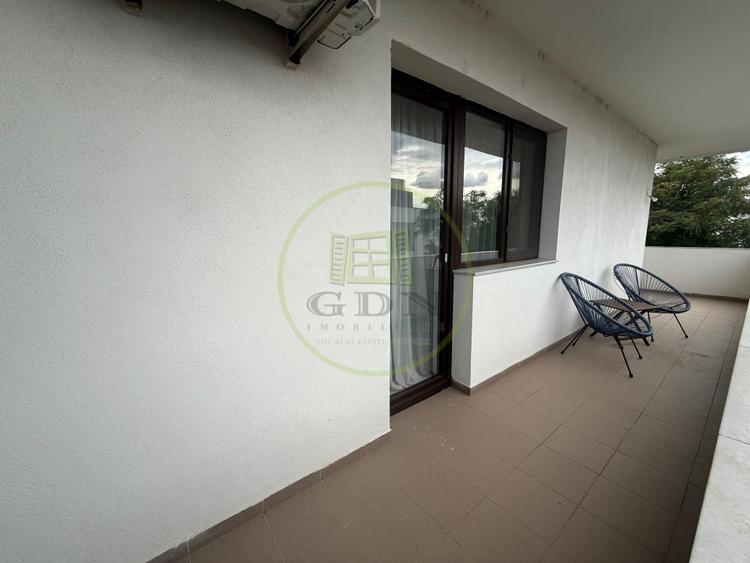 Apartament 3 camere, 126.5 mp, Centru, zona Liceul CFR