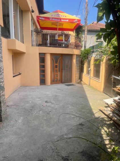 Inchiriere Vila | Fundeni | 9 Camere | 4 Bai | Acceptam Straini