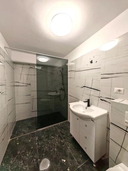 De vanzare 2 studio-uri bloc nou, Tractoru, Coresi