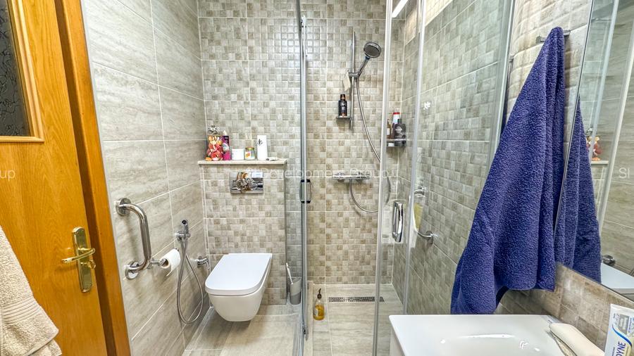 Casa Renovata - 1 Mai - Teren 212 MP - Parcare - Toate utilitatile - NOU - 3